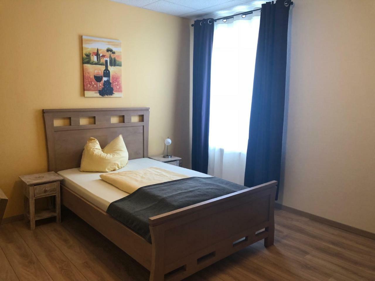 Hotel Rabenstein Raben Steinfeld Экстерьер фото